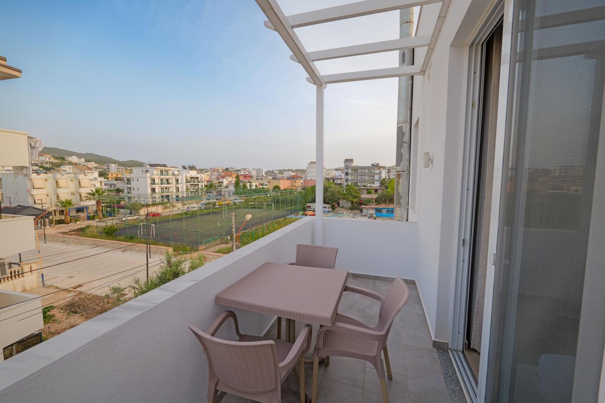 Hotel Veliaj Ksamil Bagian luar foto